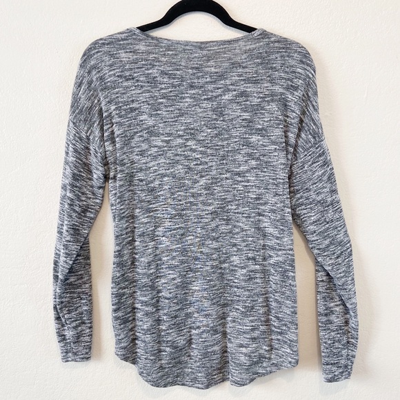 Daisy Fuentes Marled Gray Scoop Neck Sweater Small - Picture 3 of 5